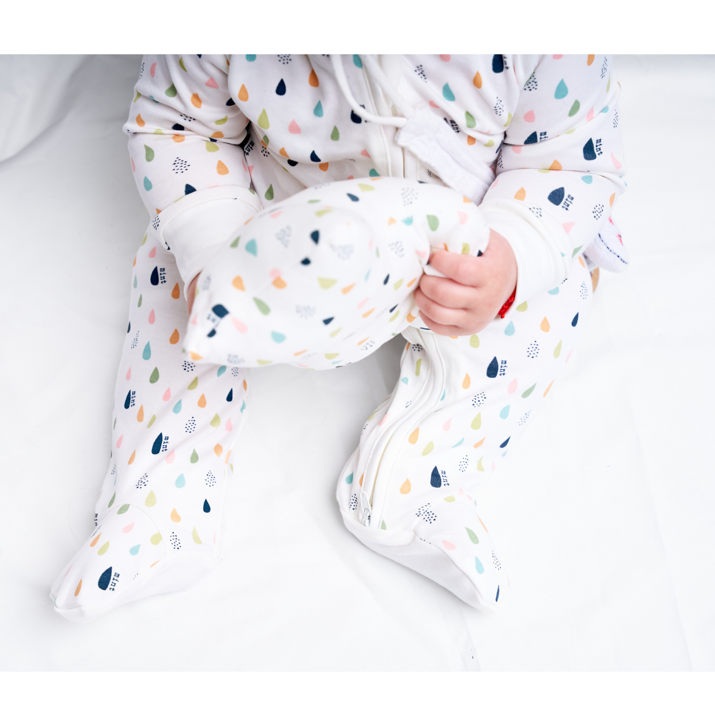 Tiny Drops Zip-up Baby Bodysuit